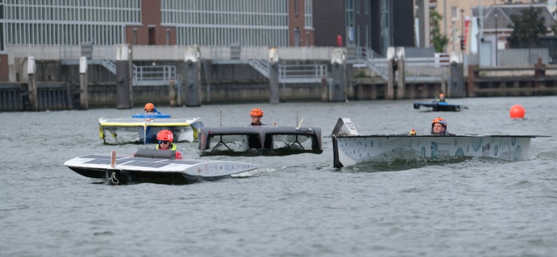 Gezamelijk op het water met SDOG, Engineers of Innovation en Solarboat Team Emden